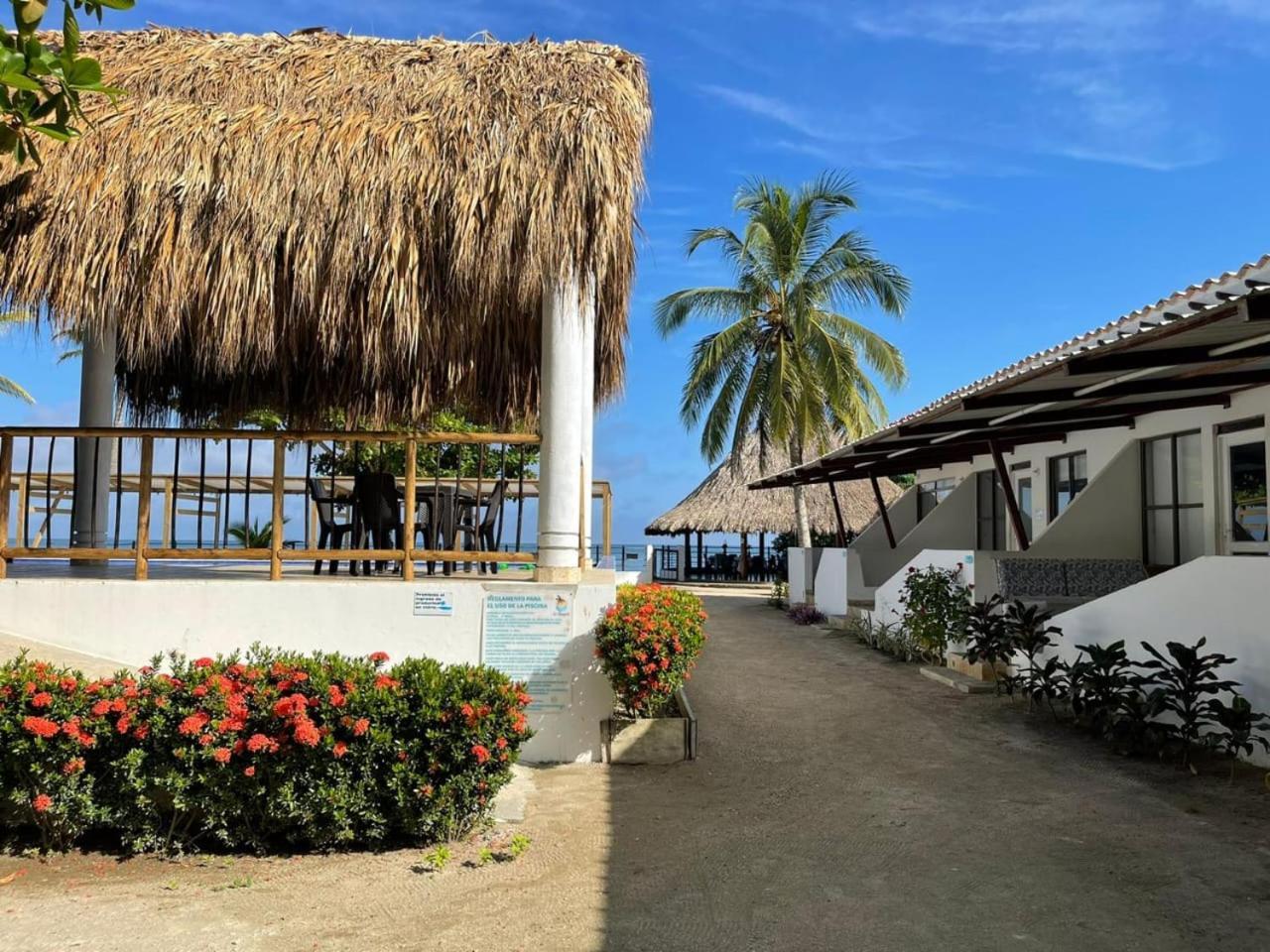 Cabanas La Espanola Ковеньяс Экстерьер фото